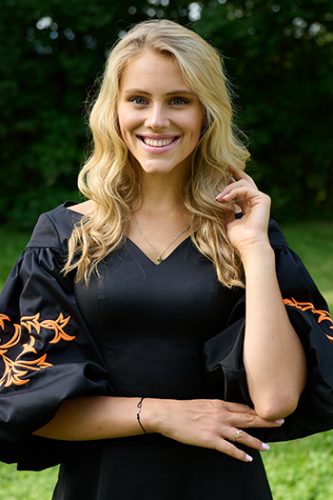 finalistka-2021-sandholzova2